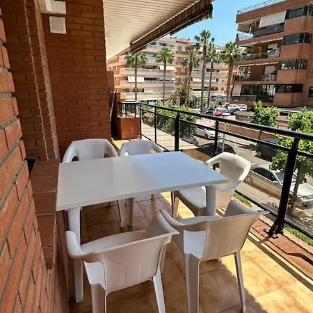 Apartmán A Bright Spacious Flat For A Family
